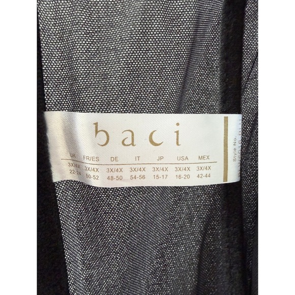 Elegant Blue and Black Lace Shapewear - Picture 8 of 11